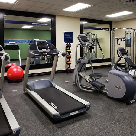 Hampton Inn & Suites Middlebury Екстер'єр фото