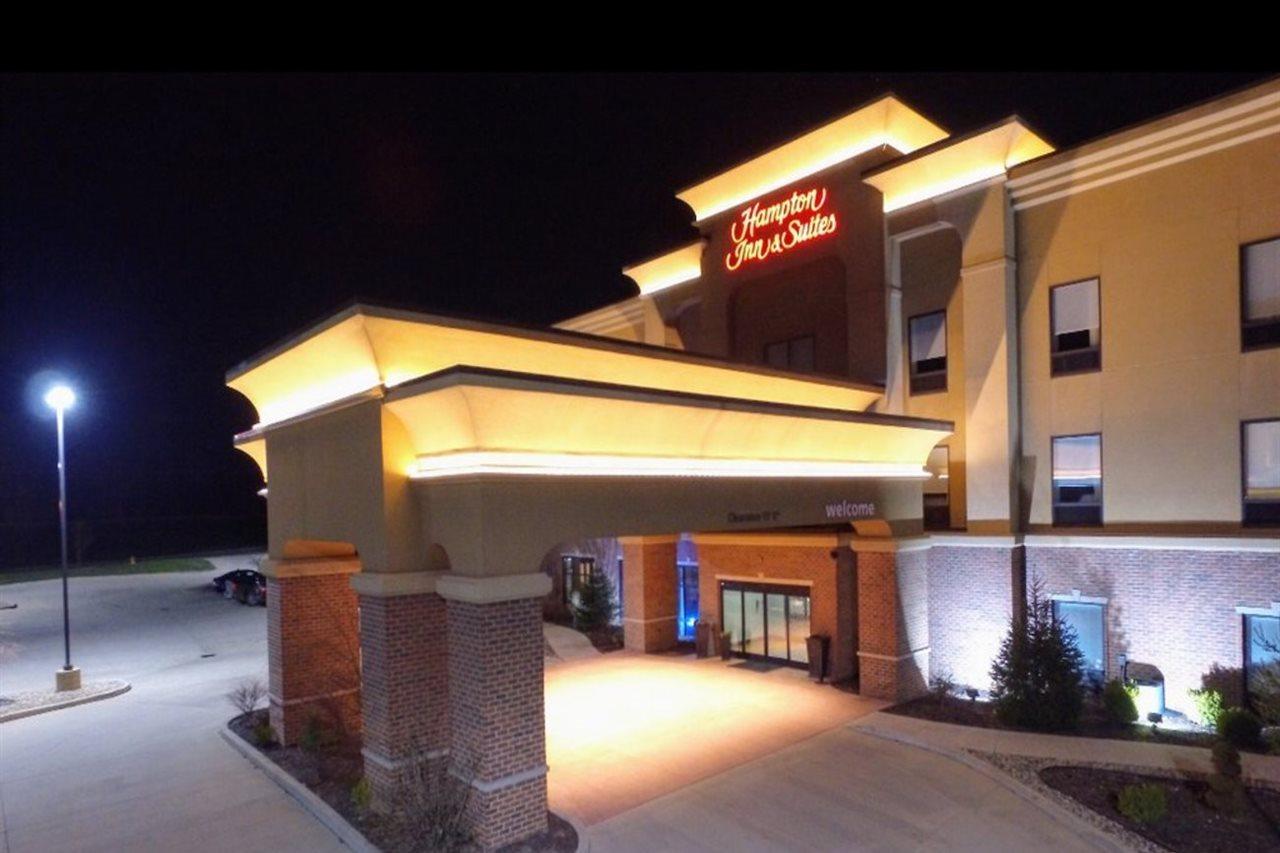 Hampton Inn & Suites Middlebury Екстер'єр фото